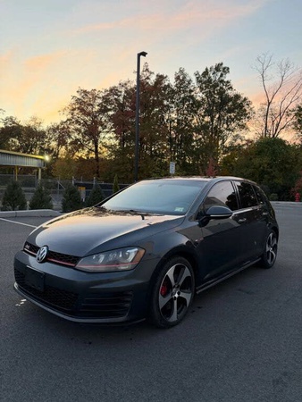 USED 2017 Volkswagen Golf GTI 2.0T Autobahn 4-Door FWD