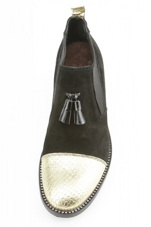 حذاء N118 من جلد الغزال باللون الأسود