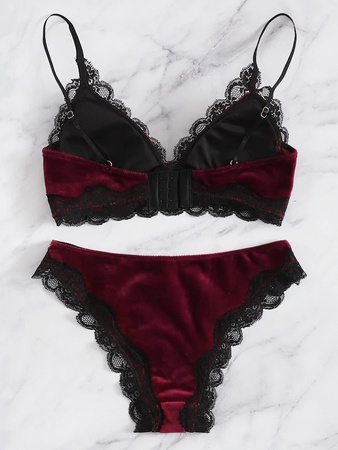 Кружевной Отделкой Комплект Белья С Веерообразной Отделкой