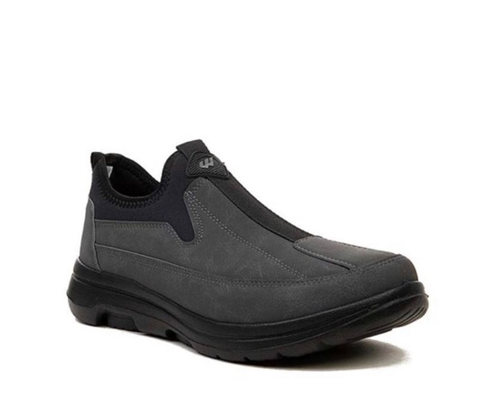 Türkiye'de üretilen rahat spor ayakkabılar