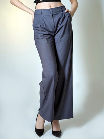 Брюки женские классические