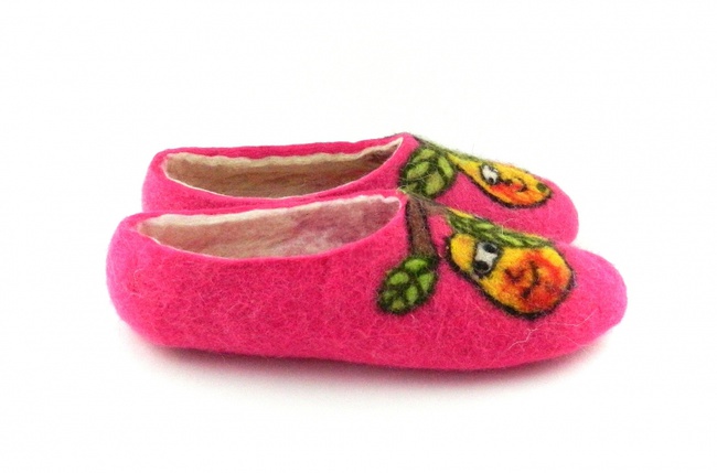 Женские тапочки «Веселые грушки»