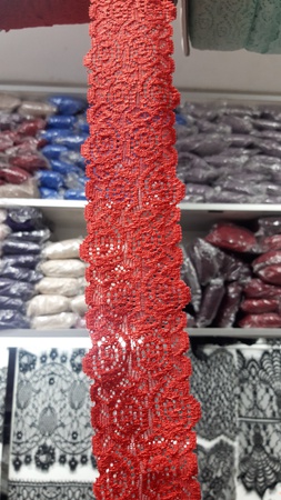 Кружева стрейчевые