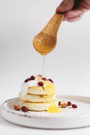 Eco - a set with vanilla edible spoons in an ecological group packaging.