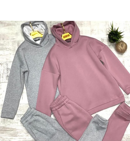 Zweiteiliger Trainingsanzug