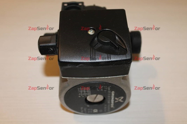 Насос циркуляционный Grundfos UPS 15-50 Ariston 996613, 997006