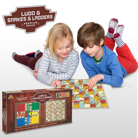 卢多，蛇和梯子。平均数。优质的。