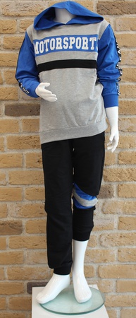 KAPŞONLU  EŞOFMAN TAKIM