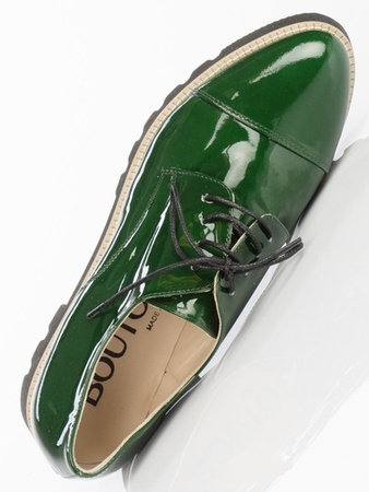 Grüne Lackstiefel n139