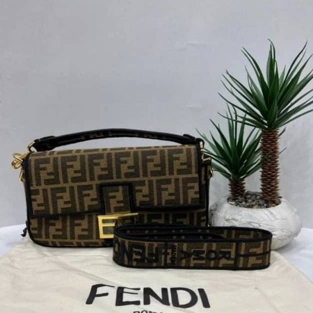 ДЕТСКАЯ ОДЕЖДА, ЖЕНСКАЯ ОДЕЖДА, МУЖСКАЯ ОДЕЖДА, КОСТЮМЫ, СУМКИ И ОБУВЬ