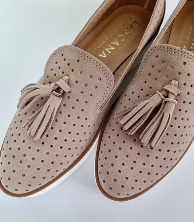 060051 Lascana'dan kadın deri slip-on'ları