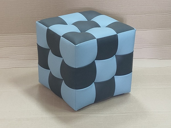 Kabarık Küp Parçalı Örtü