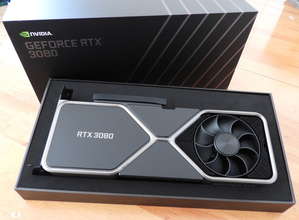 NVIDIA GeForce RTX 3090 创始版显卡