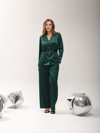 Костюм женский