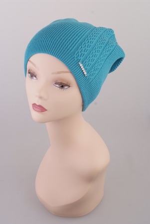 Kadın kışlık şapkalar