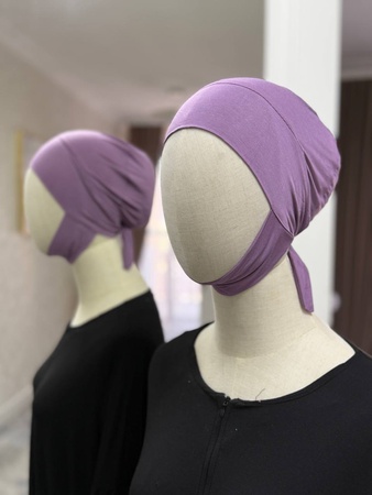 Шапка на завязках