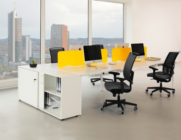 Стол для персонала "Рид"