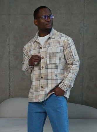 Мужская рубашка