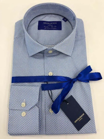 Erkeklerin gömlekleri