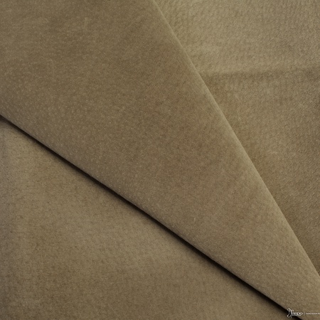 Замша цвет бежевый.