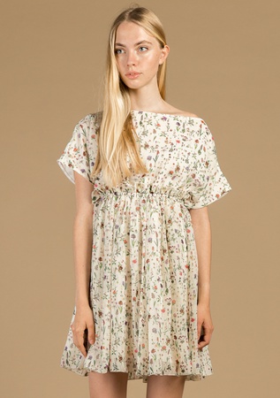 DOLLS FLOWER MEADOW SAINTANNA