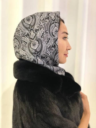 Платок-капюшон