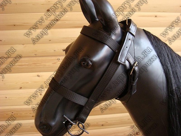 Узда капроновая на пони