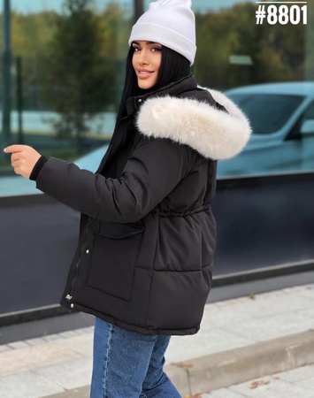 Женские куртки, черные