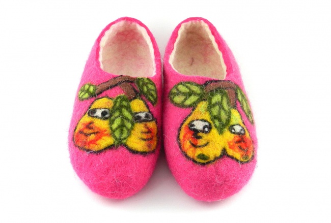 Женские тапочки «Веселые грушки»