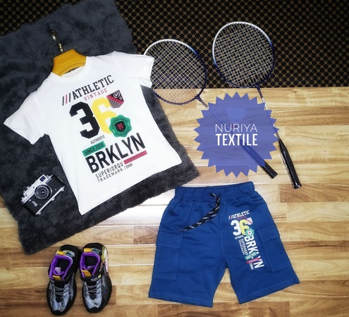 Erkek çocuklar için tişört şortları