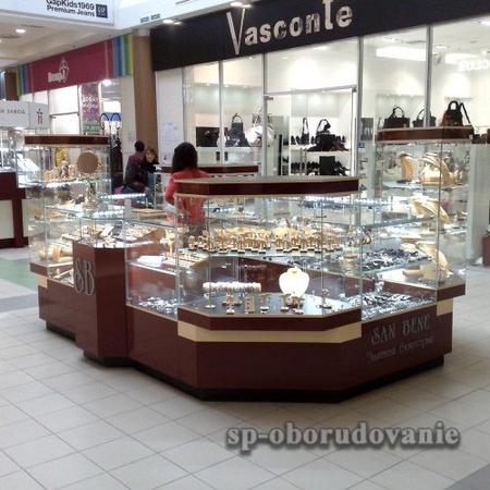 Павильон из стекла и лдсп , размер 1700Х3600Х2440