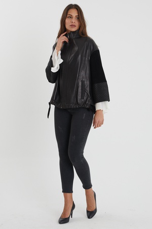 Leather jacket for women - Relaxed Fit