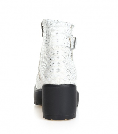 Gümüş bilekte bot S187