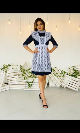 Женские школьные фартуки