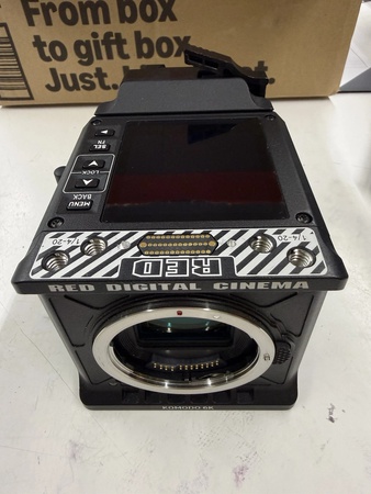 WTS RED DIGITAL CINEMA KOMODO 6K Digital Cinema Camera (Canon RF) 80-PACKS READY