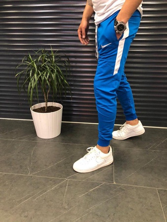 Мужской спортивки