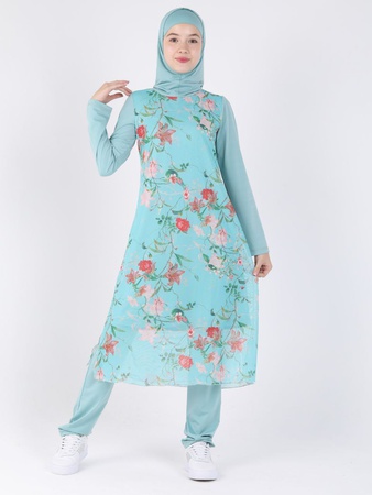 Буркини. Костюм для плавания и спорта