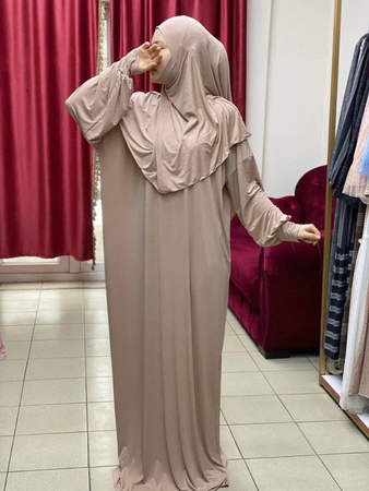 *Намазники*  Полуабайка с Пришитым Платком!🧕🏻 Идеальный вариант для Намаза!🕋 Размер - *Стандартный (42-52)* Цена *11*  Ткань #Калифорния