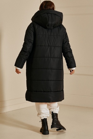 Kadın siyah kapitone kapüşonlu ceket