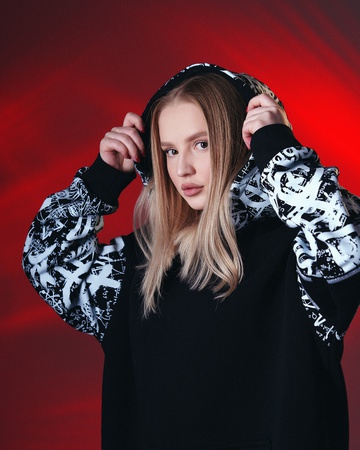 толстовка черная 2easy