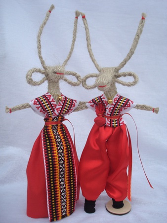 Коза - символ благополучия и веселья .Кукла-мотанка.