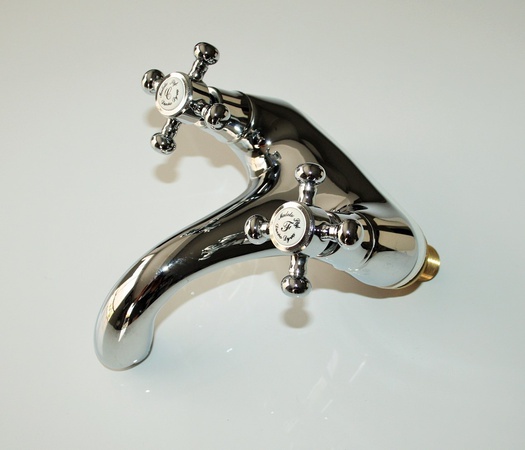 Краны Испанские