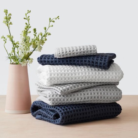 Вафельное полотно (суровое, отбеленное, гладкое крашение, в набивке)