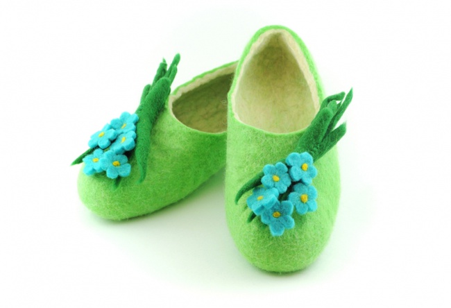 Мягкие войлочные тапочки «Незабудки»