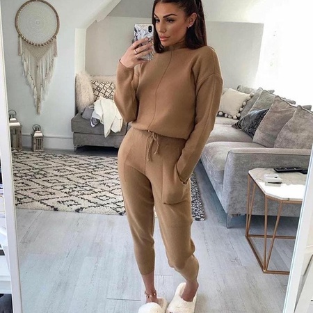 Женская одежда