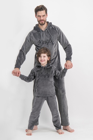 Домашняя одежда (пижамы) для мужчин, женщин и детей