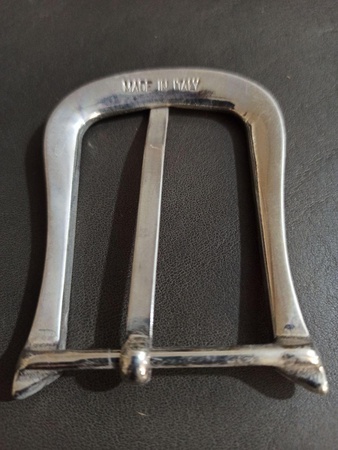 Мужские и Женские ремни ручной работы из Итальянской кожи.