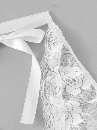 Тедди С Глубоким V-Образным