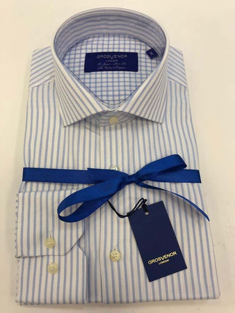 Erkeklerin gömlekleri