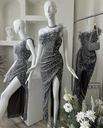 Женское вечернее платье